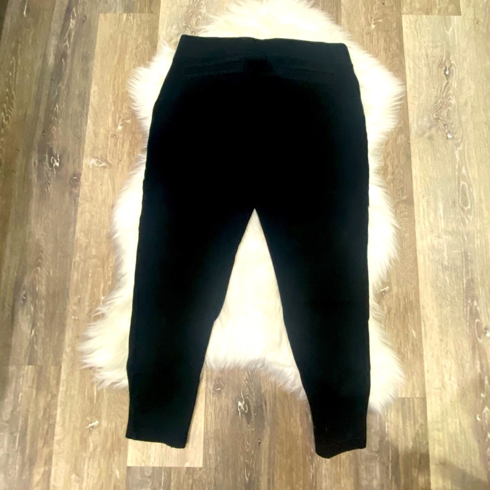 3/$25 Skinny pants